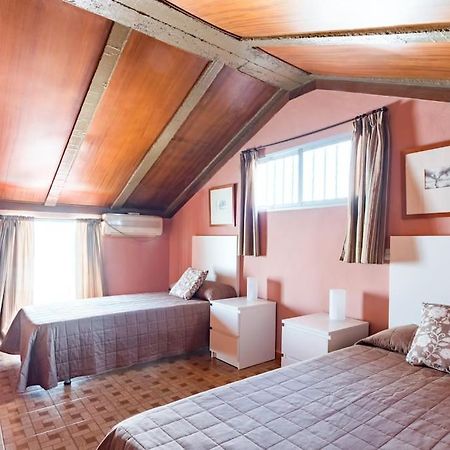 Espacio y comodidad en la Puerta Natural de Doñana Villamanrique De La Condesa Exterior foto